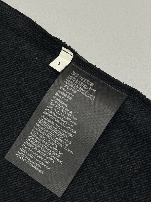 ブランドパーカー着用イメージ